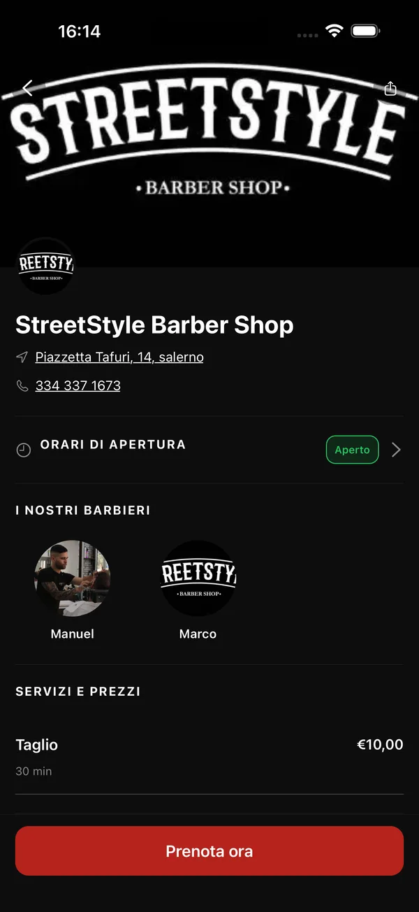 Pagina del salone nell'app, con barbieri, servizi e prezzi